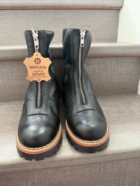 Bertuchi Ankle Zip Boots